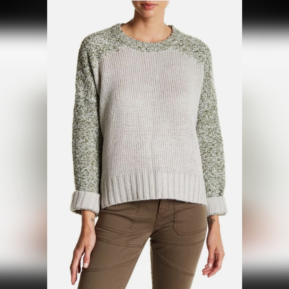 John + Jenn colorblock crewneck Sweater measures large- REVOLVE BRAND